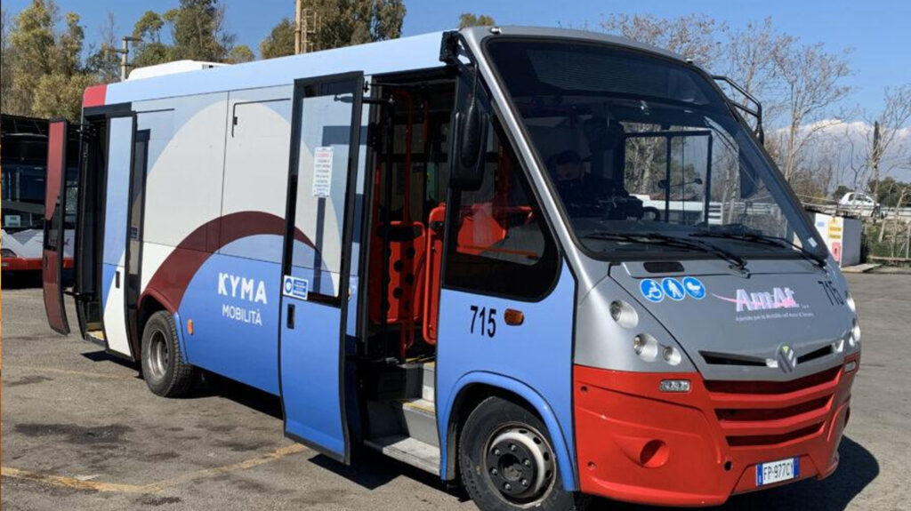 Kyma Amat bus Mobilità a Taranto