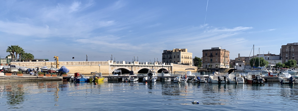 Ponte San Eligio Taranto Citta Vecchia